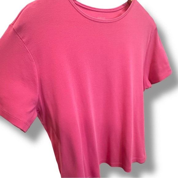 Hannah Pink Crop T-Shirt Short Sleeve - Picture 3 of 6